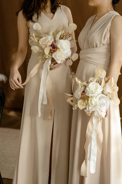 White  Beige Round Bridesmaid Bouquets