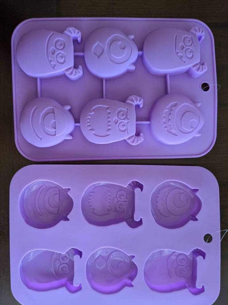 Petite Silicone Cake Mold - Winnie the Pooh Design