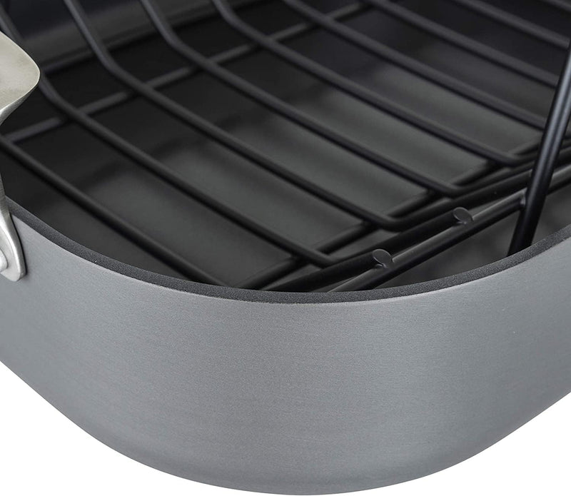 Viking 3-Ply Stainless Steel Roasting Pan with Nonstick Rack - Dishwasher and Oven Safe