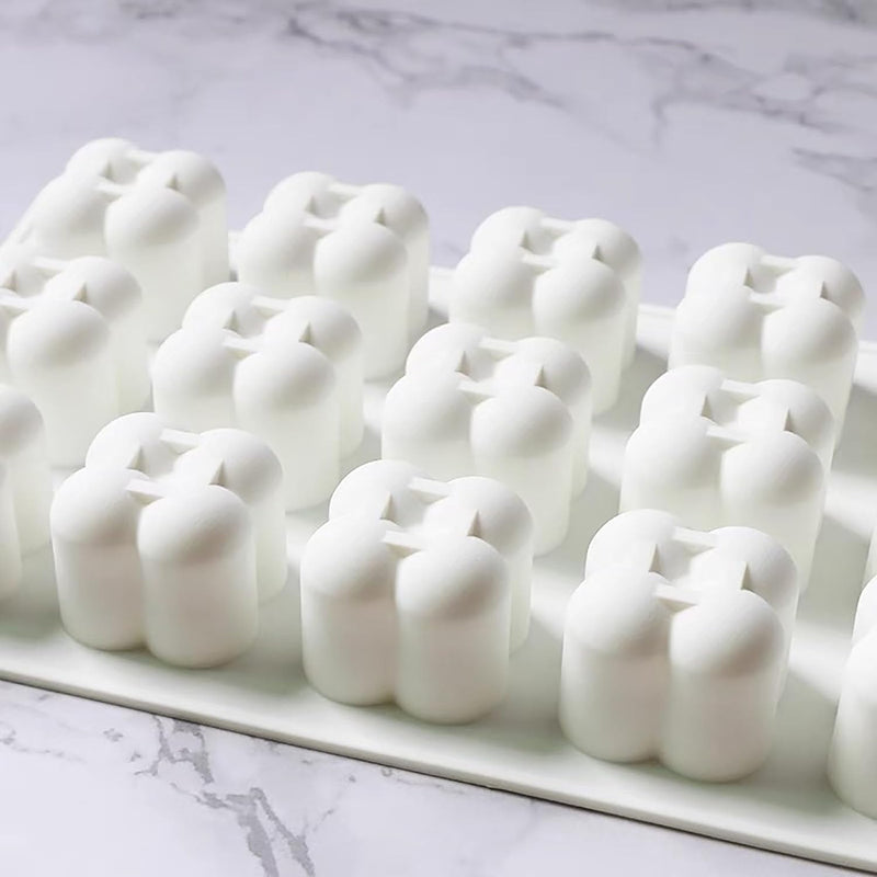 AFINSEA 3D Silicone Baking Molds for Cakes - 8-Cavity