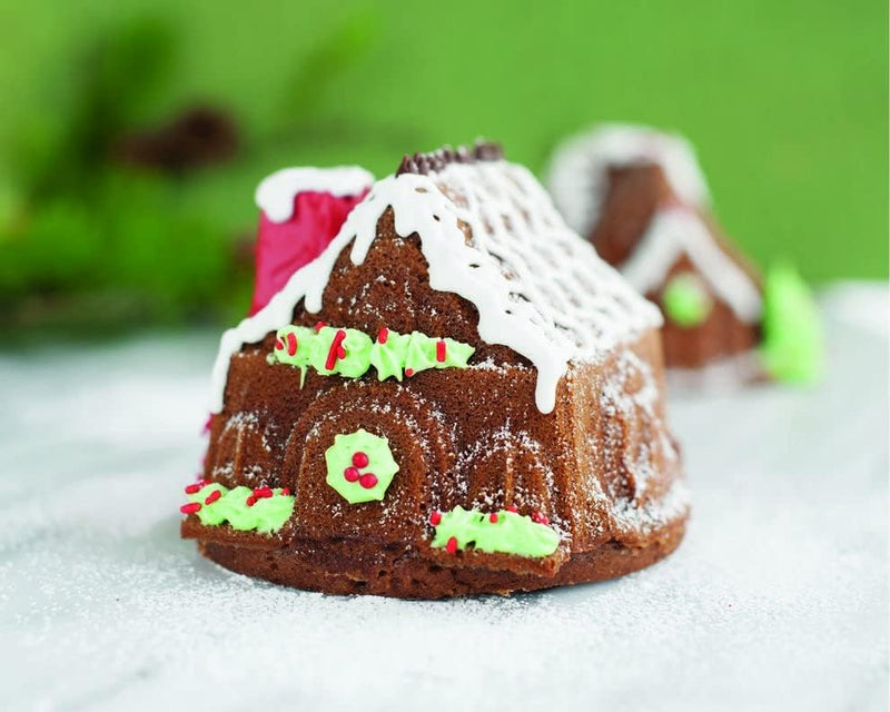 Gingerbread House Bundt Pan - Nordic Ware