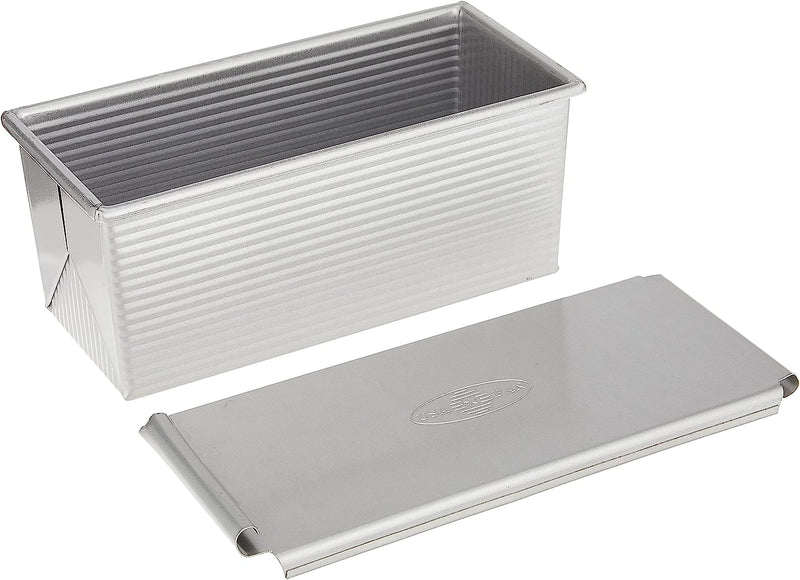 USA Pan Pullman Loaf Pan with Cover - Nonstick Aluminized Steel 13 x 4 inch