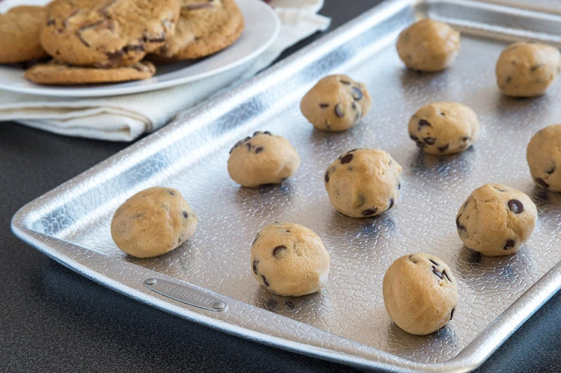 Commercial Aluminum Cookie Sheet - 14 x 175 Silver