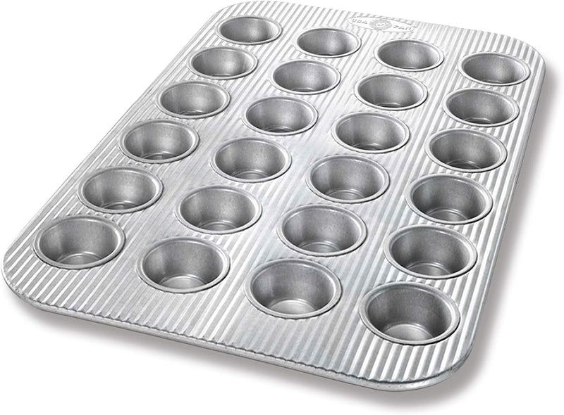 USA Pan 12-Well Aluminized Steel Muffin Pan - Bakeware