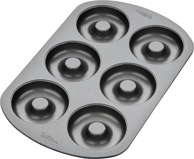 Wilton Cake Pan Set - 8-Inch Round Aluminum 2-Piece