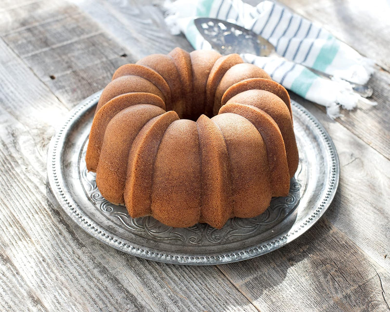 Anniversary Bundt Pan - Nordic Ware Platinum Collection