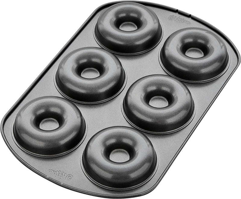 Wilton Cake Pan Set - 8-Inch Round Aluminum 2-Piece