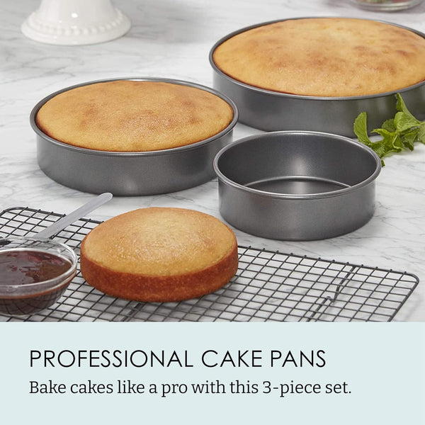 Chicago Metallic 5233128 Professional Non-Stick 3-Piece Round Cake Pan Bakeware Set, Gray