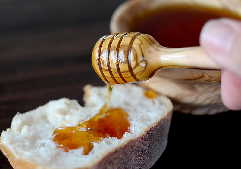 TOI Design Naturally Olive Wood Honey Dipper/Drizzlier, Wood Honey Stick, Honey Spoon