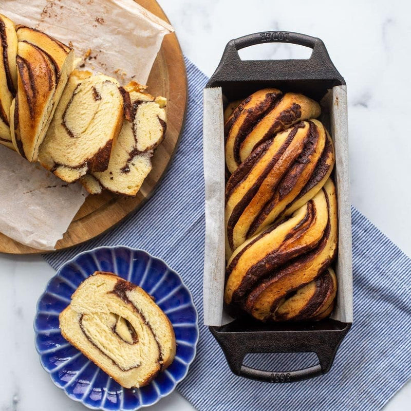 Lodge Cast Iron Loaf Pan 8.5x4.5 Inch