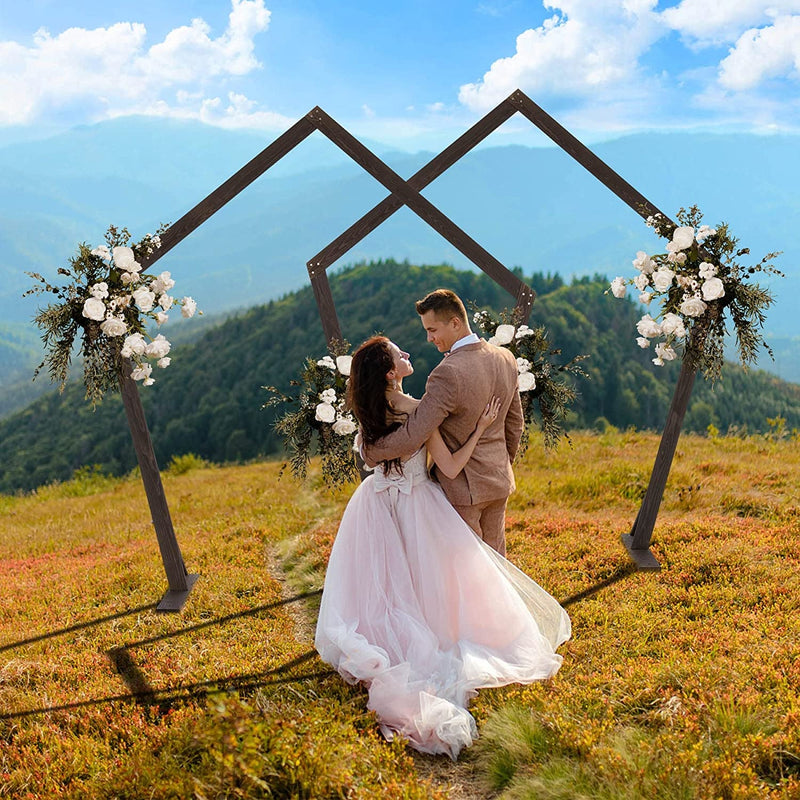 66FT Wooden Triangle Wedding Arch